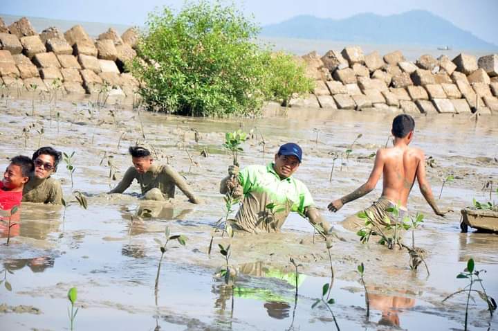 Ketum LDII: Merawat Bumi Wajib, Memanfaatkannya Boleh