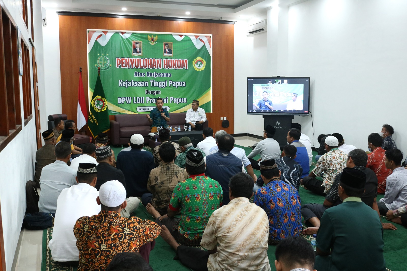 Cetak Santri Taat Hukum, LDII dan Kejati Papua Gelar Penerangan Hukum