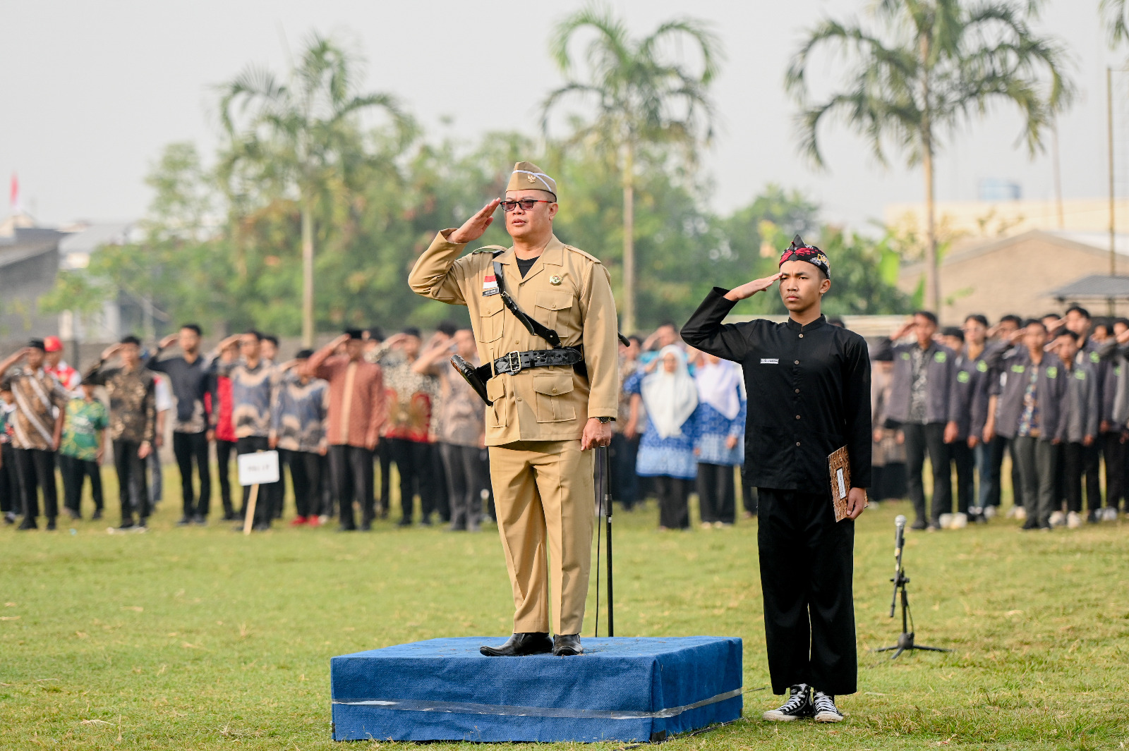 Kenakan Kostum Pahlawan, Dicky Harun Ajak Generasi Muda Isi Kemerdekaan