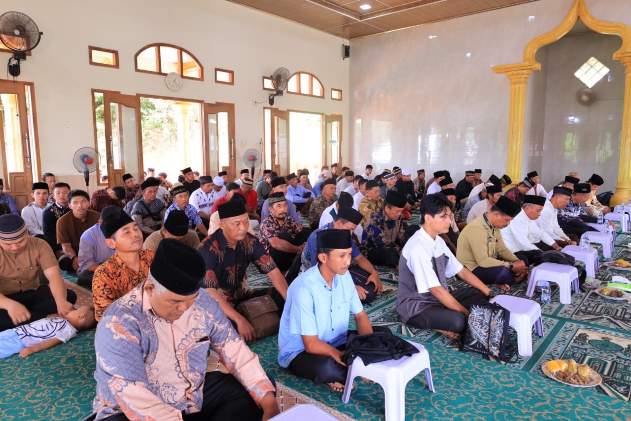 Bupati Bengkulu Tengah Hadiri Silaturahmi Idul Fitri Bersama Warga LDII