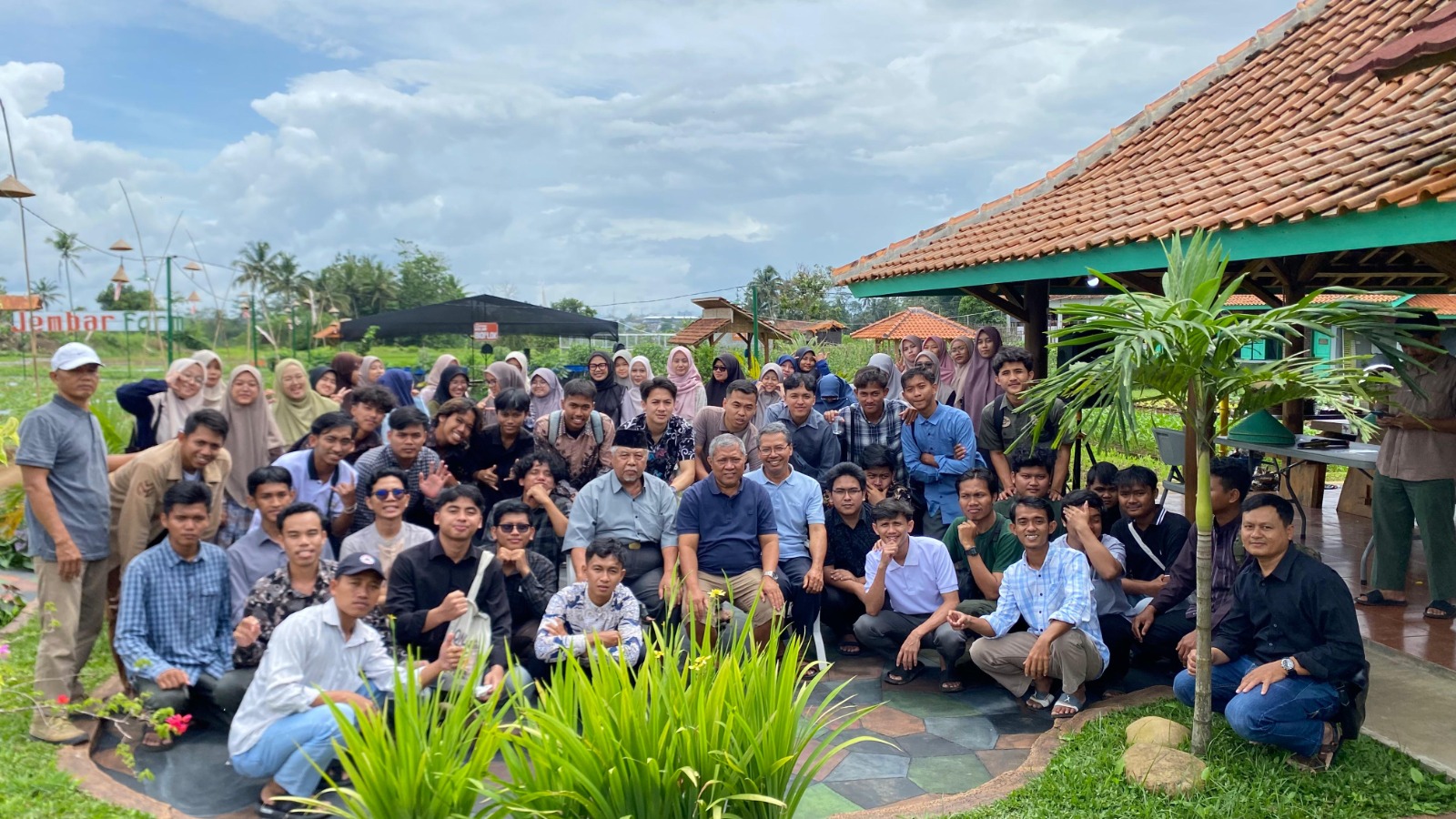LDII Kota Banjar Kolaborasi Gelar Pengajian Remaja Mandiri Bertema Kemandirian