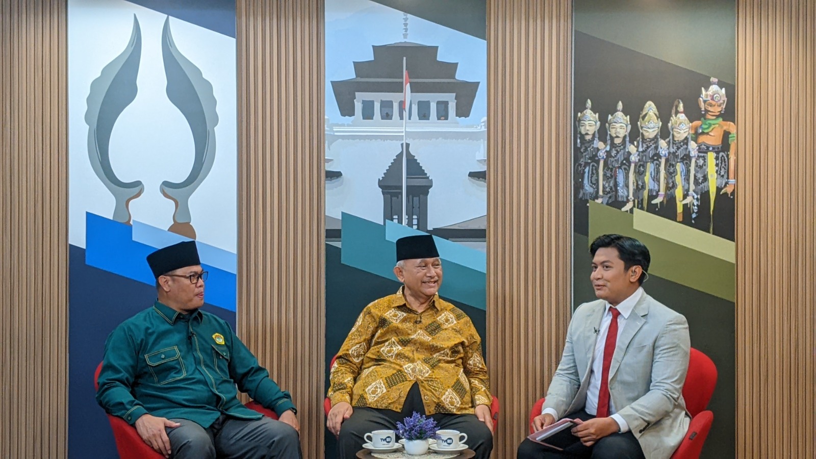 Chriswanto Paparkan Delapan Bidang Pengabdian LDII untuk Indonesia Emas 2045 di TVRI Jabar